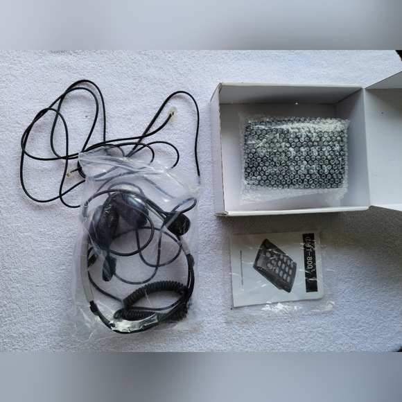 CHT-800 Telemarketing Headset  and Dialing Pad for Landlines - Picture 6 of 8